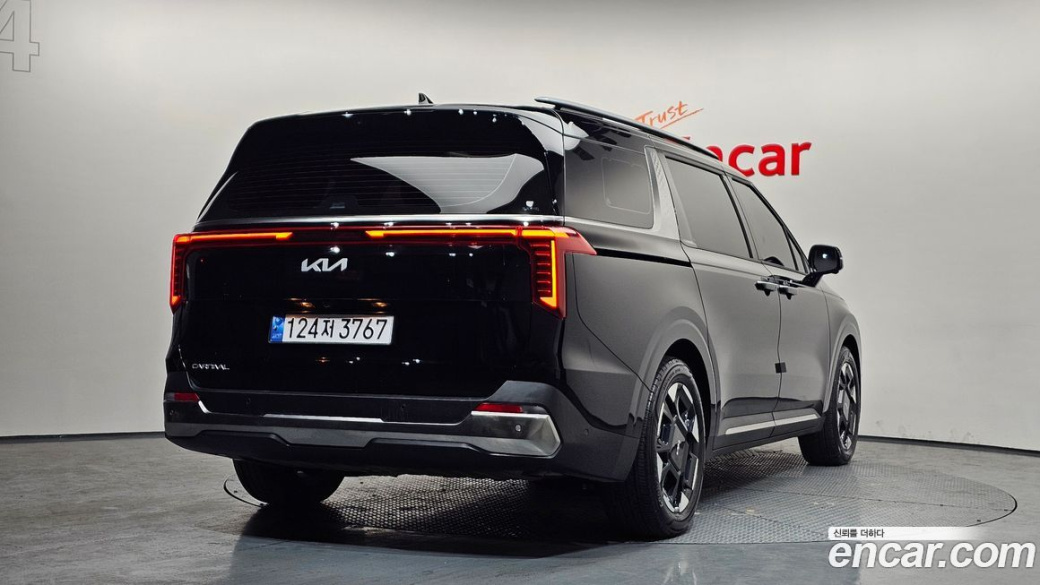Kia Carnival 7-Seater Noblesse, 2024