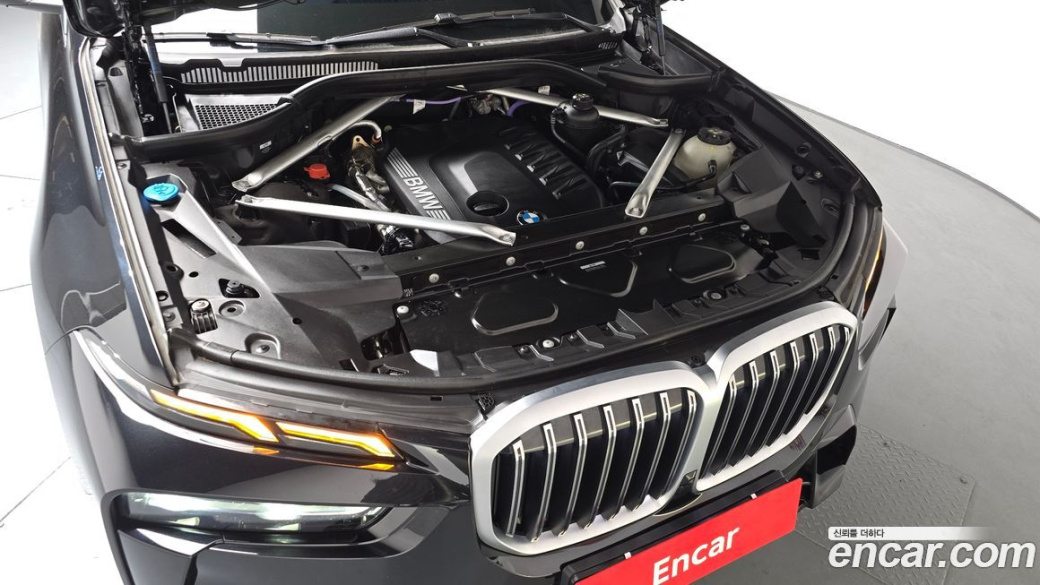 BMW X7 xDrive 40d M Sport 6STR, 2025