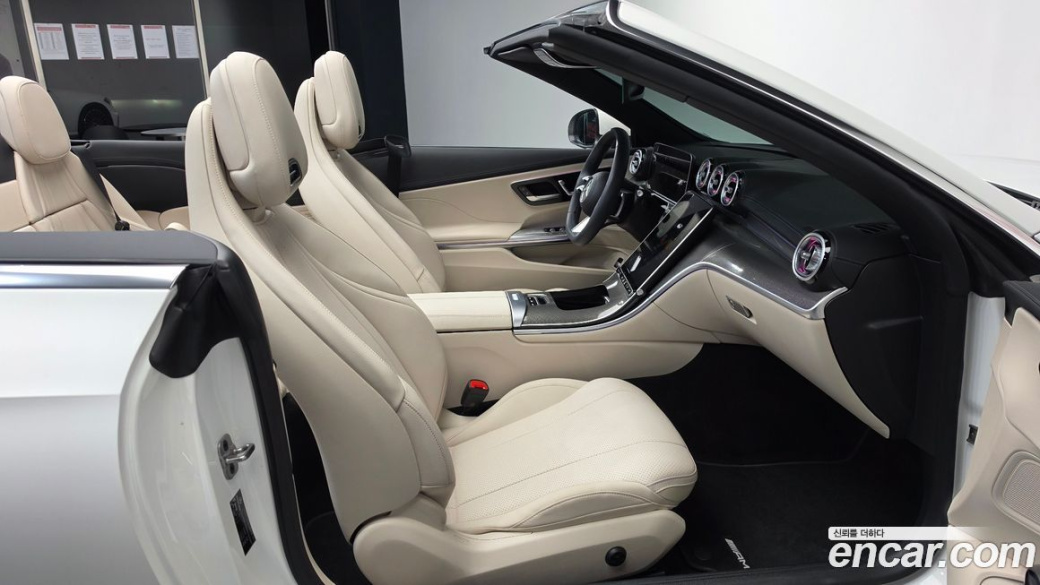 Mercedes-Benz CLE-Class CLE200 Cabriolet, 2024