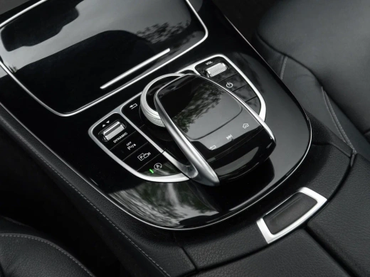 Mercedes-Benz E-класс 2.0 AT, 2018, 111 000 км