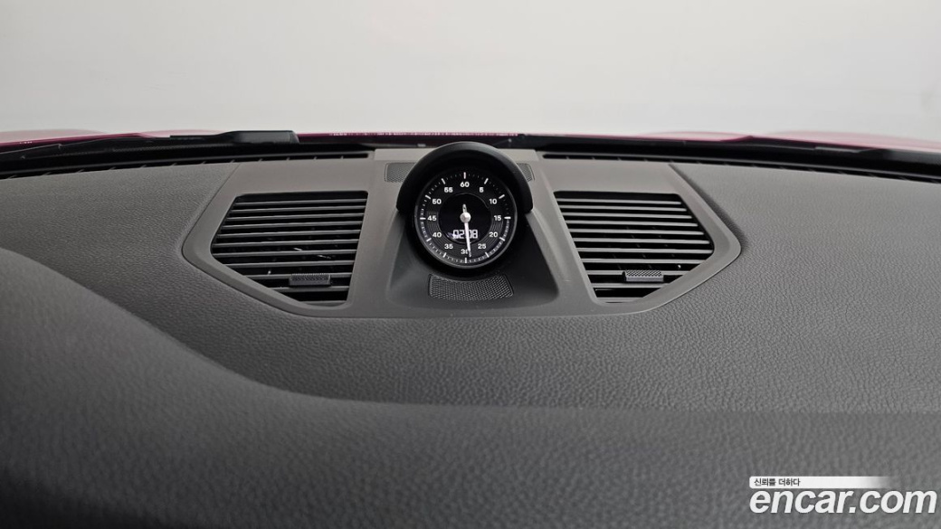 Porsche 911 Carrera Cabriolet, 2024