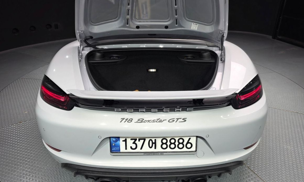 Porsche 718 4.0 GTS, 2024