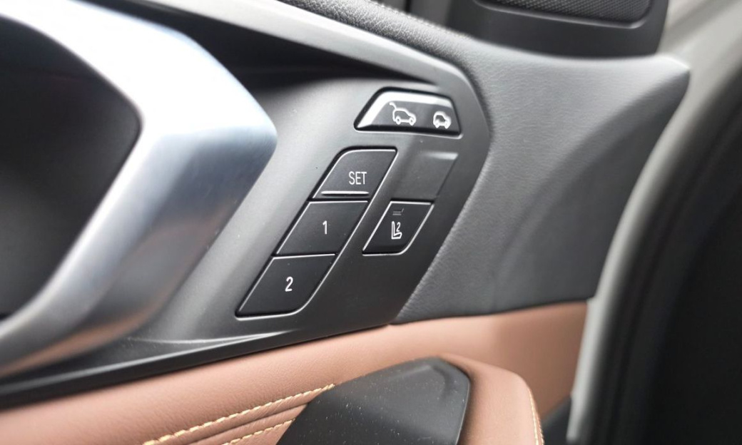 BMW X6 xDrive30d M Sport, 2022