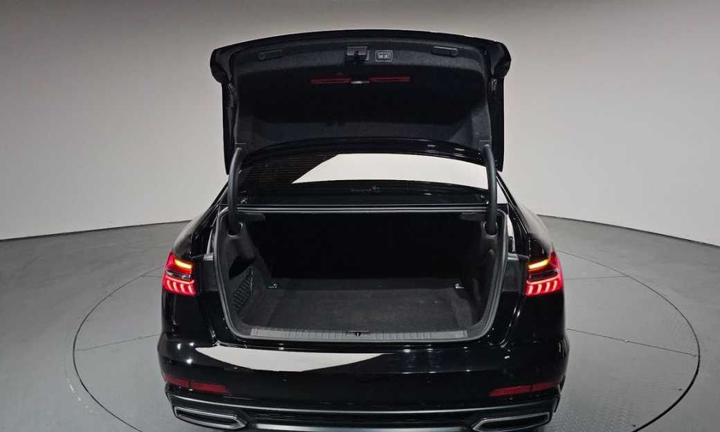 Audi A6 40 TDI Premium, 2022