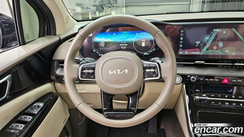 Kia Carnival 9-Seater Noblesse, 2022