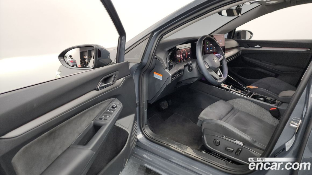 Volkswagen Golf 2.0 TDI Prestige, 2025
