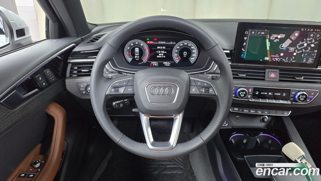 Audi A4 40 TFSI Premium, 2023