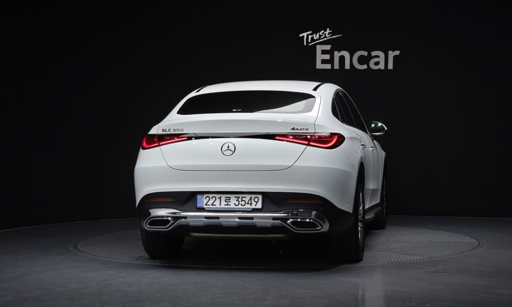 Mercedes-Benz GLC-Class GLC300 4MATIC Avnatgarde Coupe, 2025