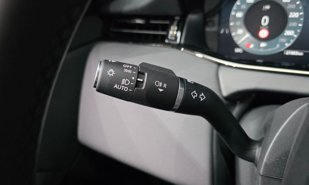 Land Rover Range Rover Evoque P250 Dynamic SE, 2025