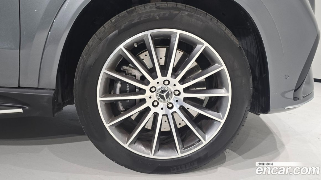 Mercedes-Benz GLE-Class GLE450 4MATIC, 2025