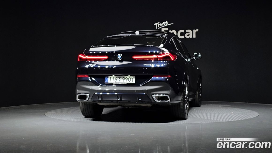 BMW X6 xDrive40i M Sport, 2025