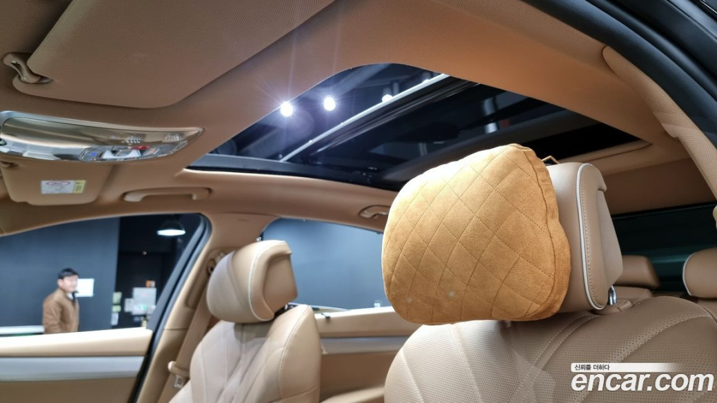Genesis G80 Gasoline 2.5 Turbo AWD, 2025