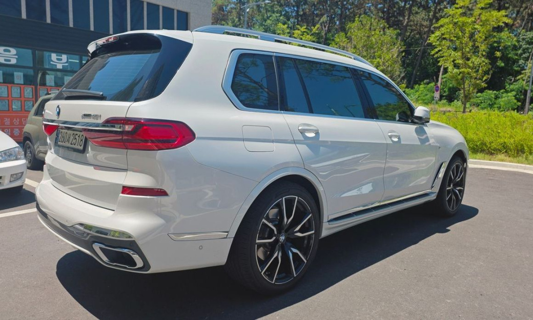 BMW X7 xDrive 40i M Sport 6STR, 2022