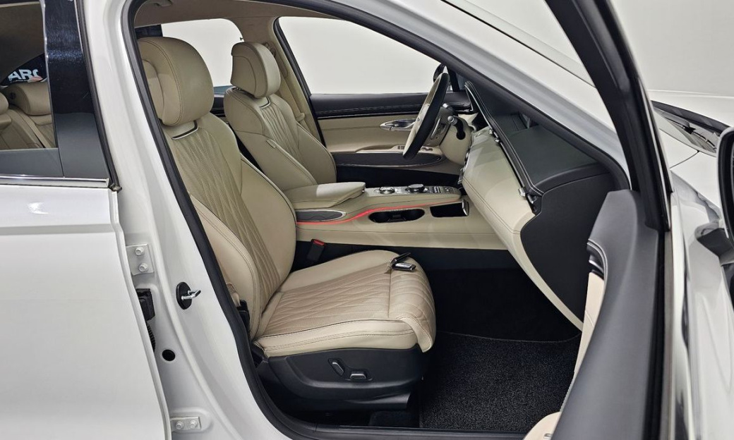 Genesis GV70 2.5T Gasoline AWD, 2024