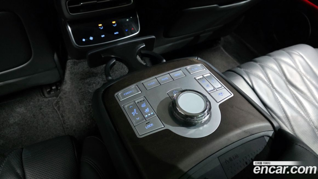 Genesis G80 Gasoline 2.5 Turbo AWD, 2025