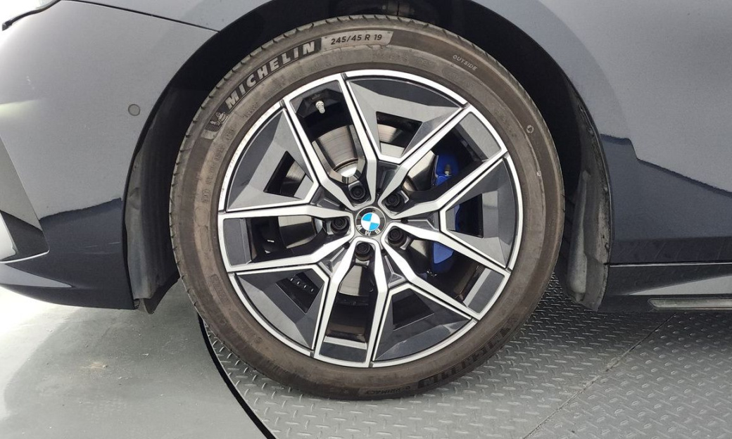 BMW 5-Series 520i M Sport, 2024