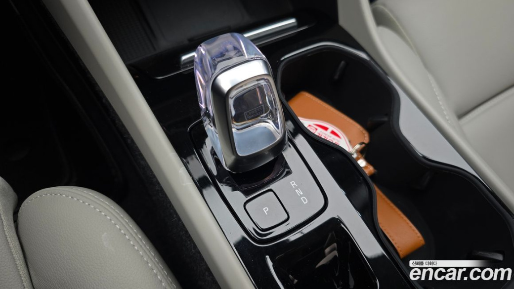 Volvo XC40 B4 Ultra Bright, 2025