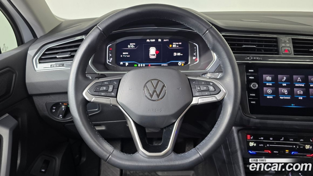 Volkswagen Tiguan 2.0 TDI Premium, 2023