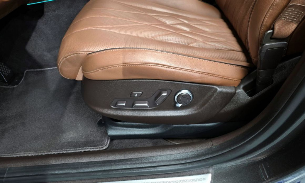 Genesis G80 Gasoline 2.5 Turbo AWD, 2022