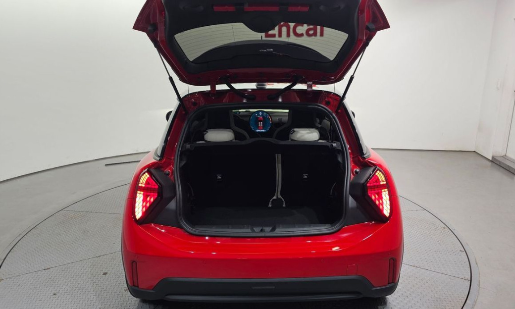 Mini Cooper Favoured, 2025