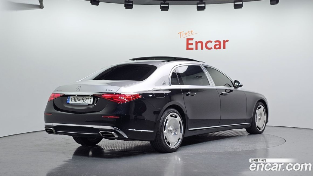 Mercedes-Benz S-Class Maybach S580 4MATIC, 2022