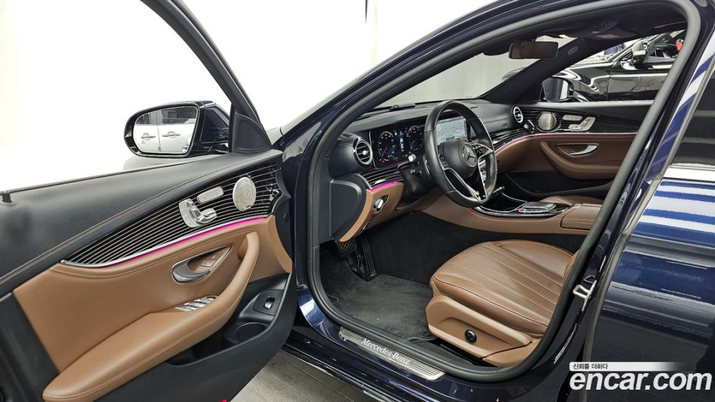 Mercedes-Benz E-Class E450 4MATIC Exclusive, 2023
