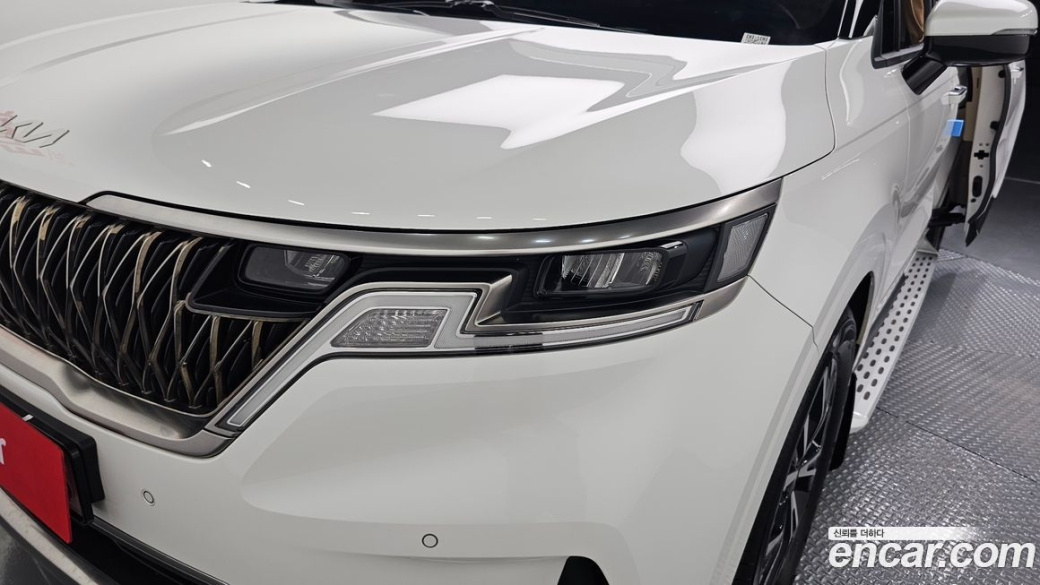 Kia Carnival 9-Seater Noblesse, 2023