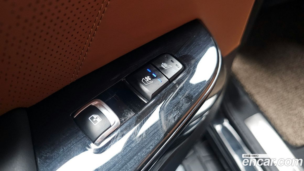 Kia Mohave Diesel 3.0 4WD 6-Seater, 2023