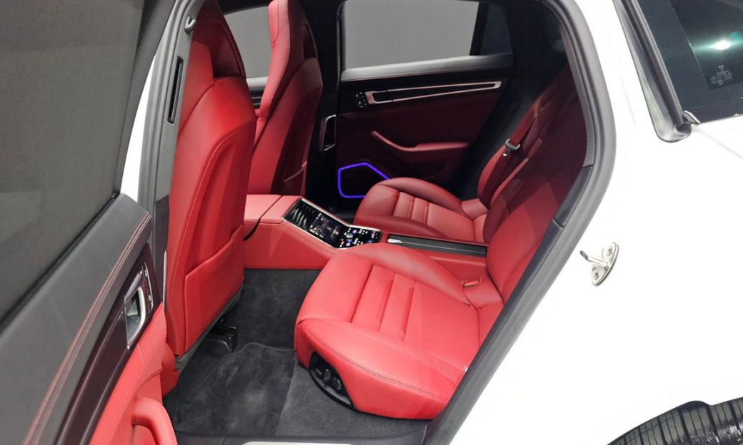 Porsche Panamera 2.9 AWD Platinum Edition, 2023