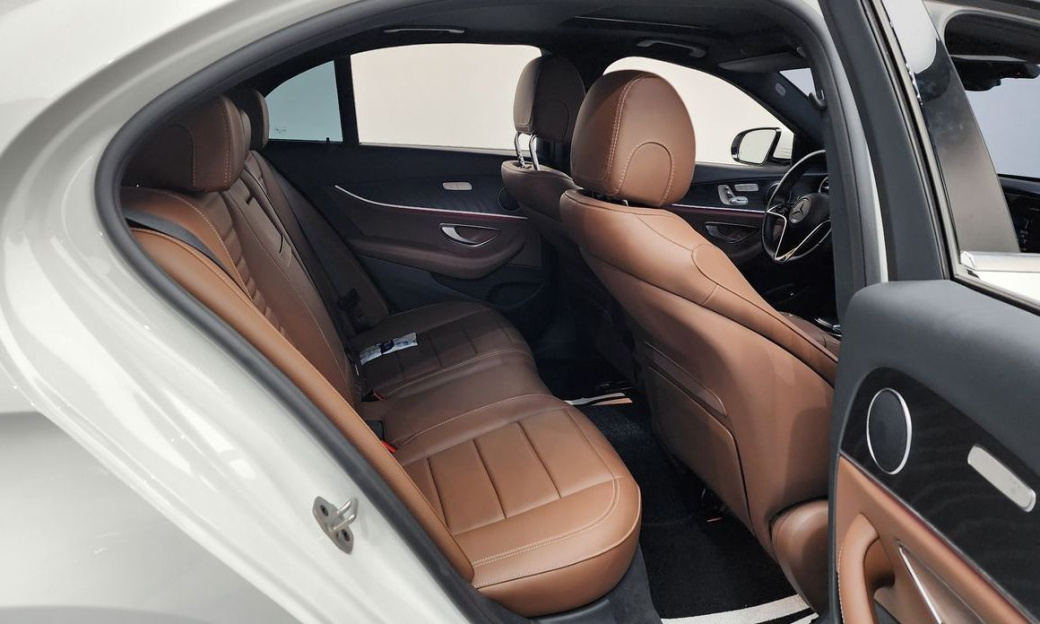 Mercedes-Benz E-Class E250 Avantgarde, 2023