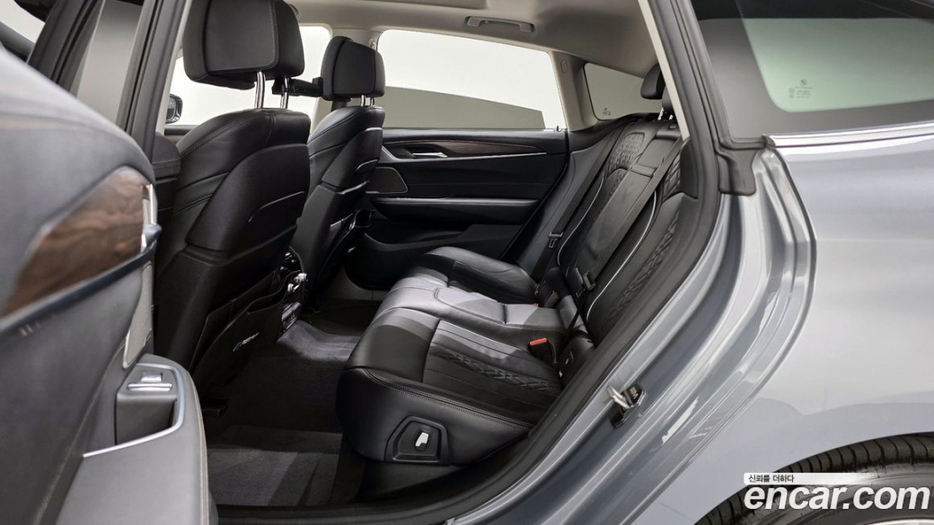 BMW Gran Turismo 630i xDrive Luxury, 2023