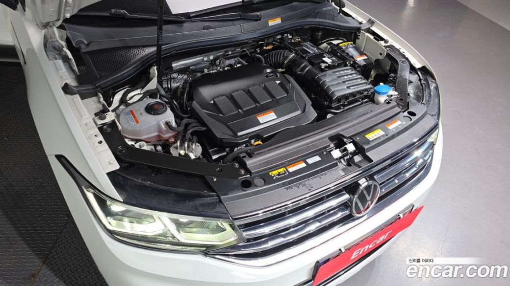Volkswagen Tiguan 2.0 TDI Premium, 2023