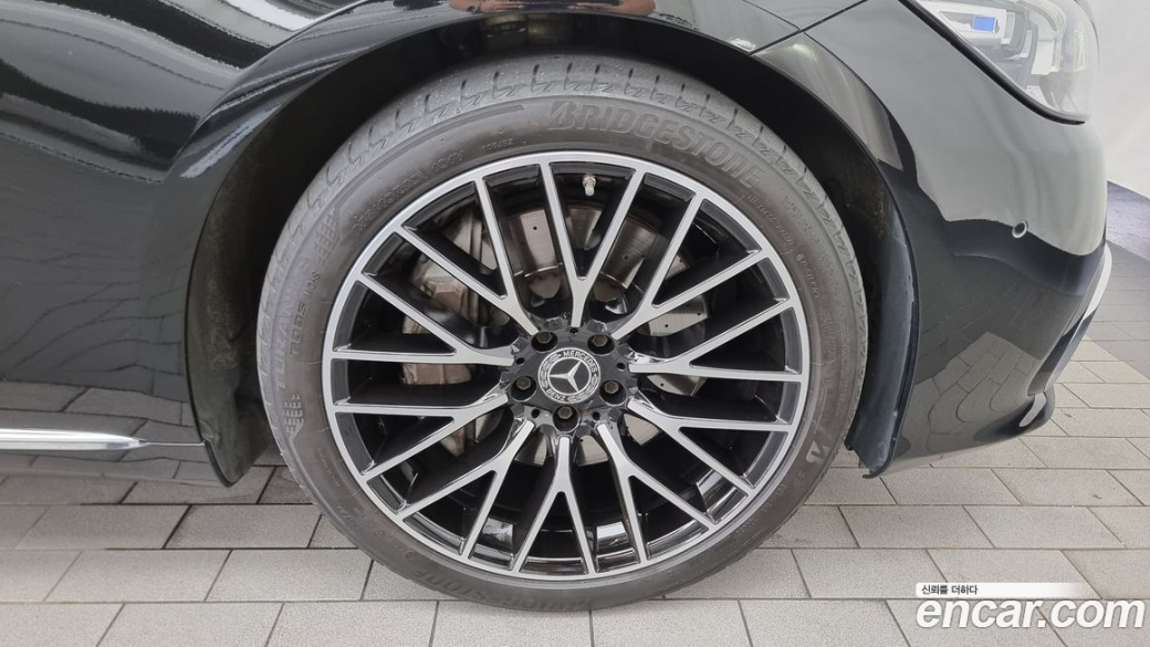 Mercedes-Benz S-Class S580L 4MATIC, 2022