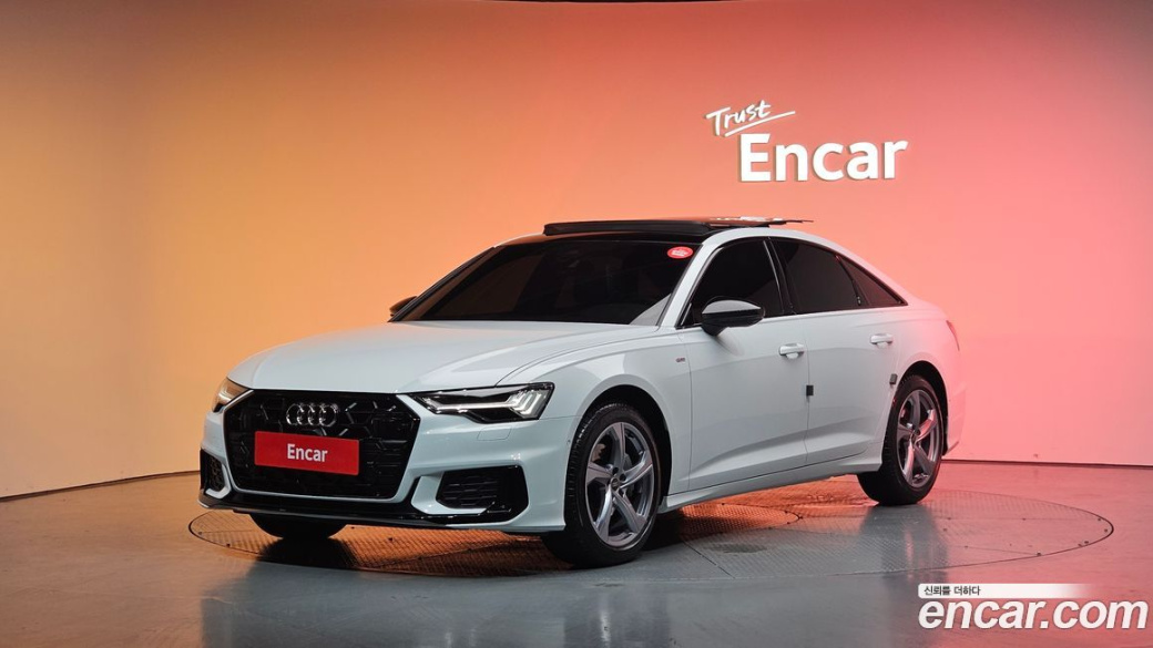 Audi A6 45 TFSI Premium, 2025