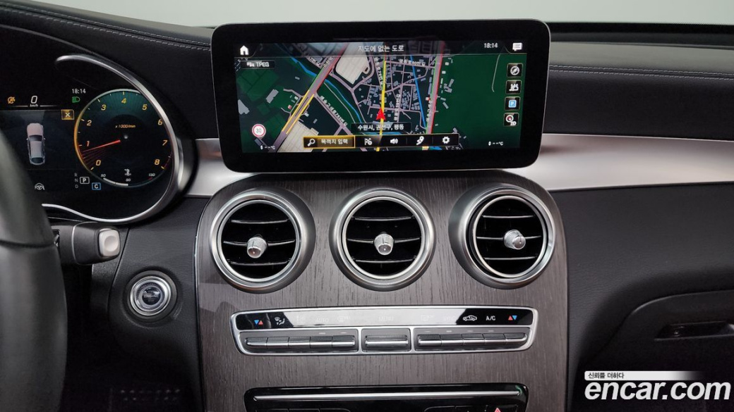 Mercedes-Benz GLC-Class GCL300 4MATIC Coupe, 2022