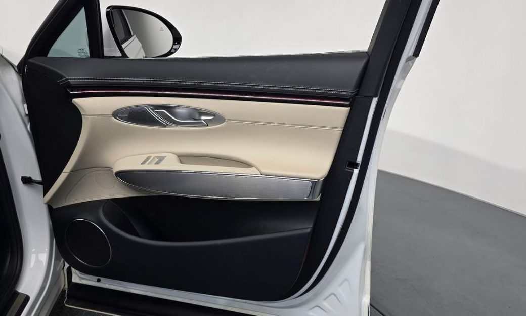 Genesis GV70 2.5T Gasoline AWD, 2025