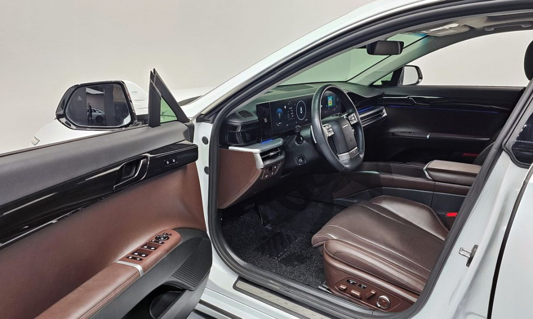 Hyundai Grandeur 2,5 Gasoline 2WD, 2023
