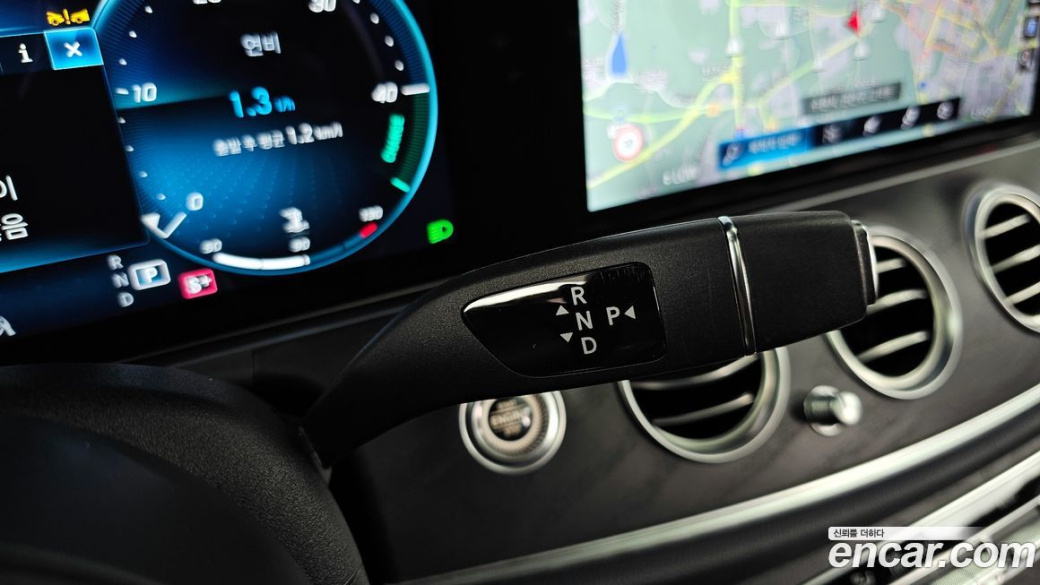 Mercedes-Benz E-Class E250 AMG Line, 2023