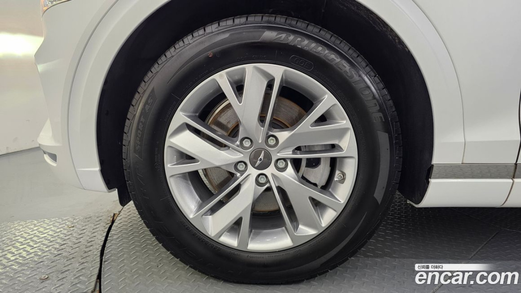 Genesis GV70 2.5T Gasoline 2WD, 2024