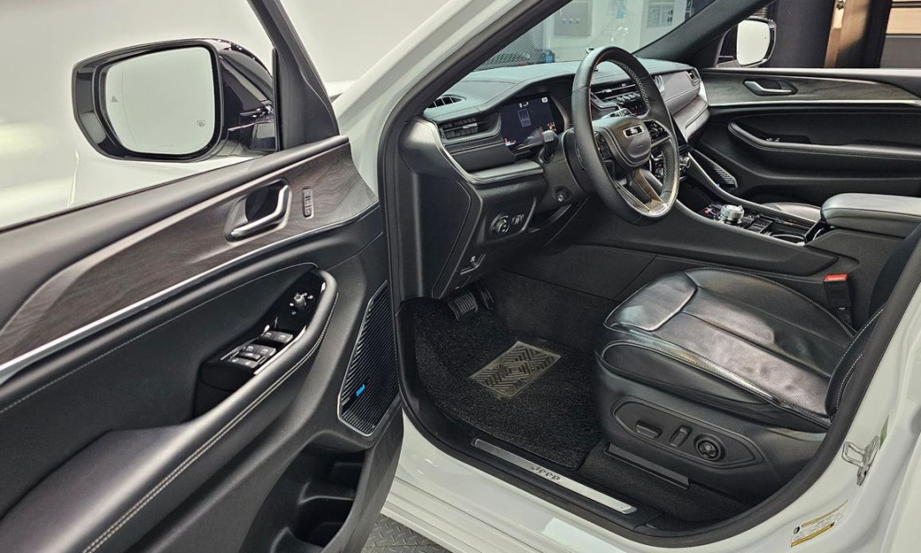 Jeep Cherokee L 3.6 Overland, 2021