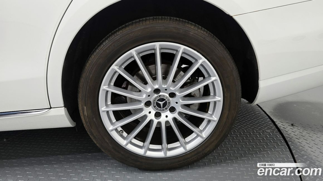 Mercedes-Benz E-Class E250 Exclusive, 2023