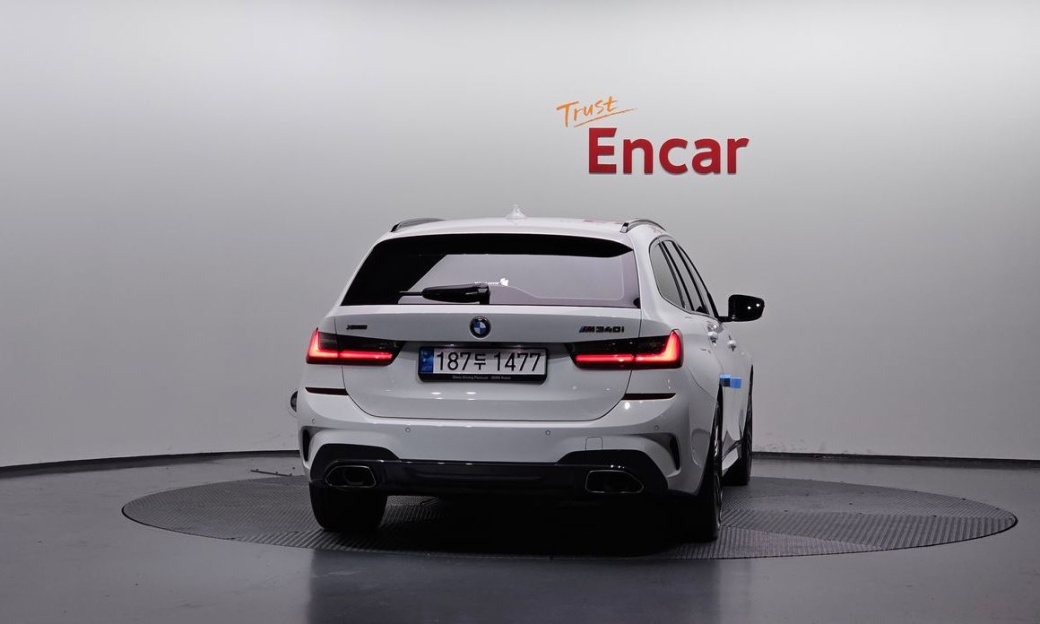 BMW 3-Series M340i xDrive Touring Performance, 2022
