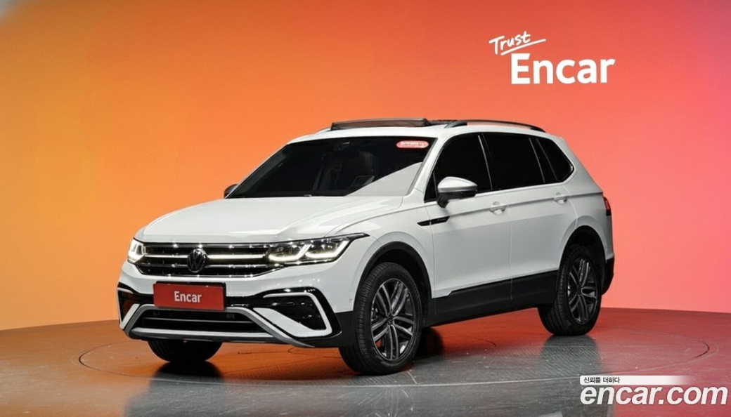 Volkswagen Tiguan 2.0 TSI Prestige, 2023