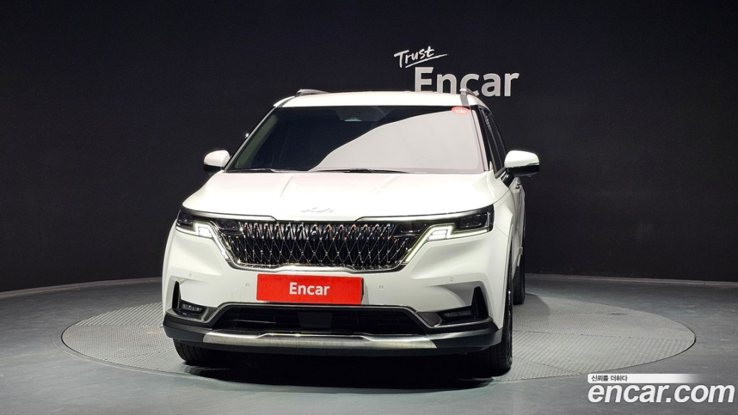 Kia Carnival 9-Seater Signature, 2023