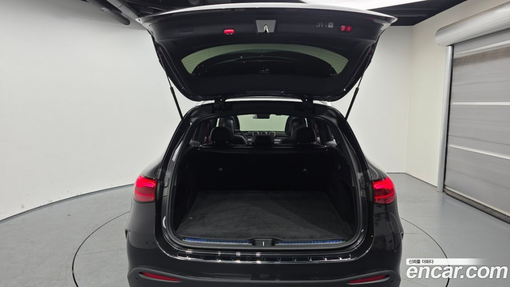 Mercedes-Benz GLC-Class AMG GLC43 4MATIC, 2024
