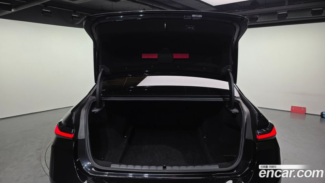 BMW 7-Series 740d xDrive Design Pure Excellence, 2023
