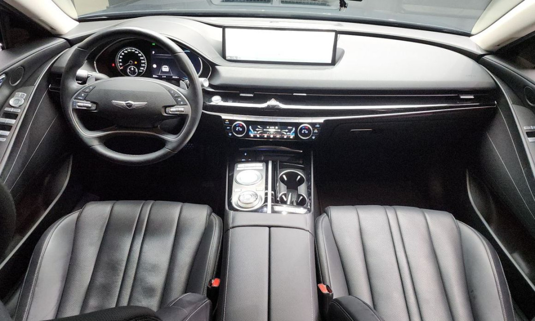 Genesis G80 Gasoline 2.5 Turbo AWD, 2022