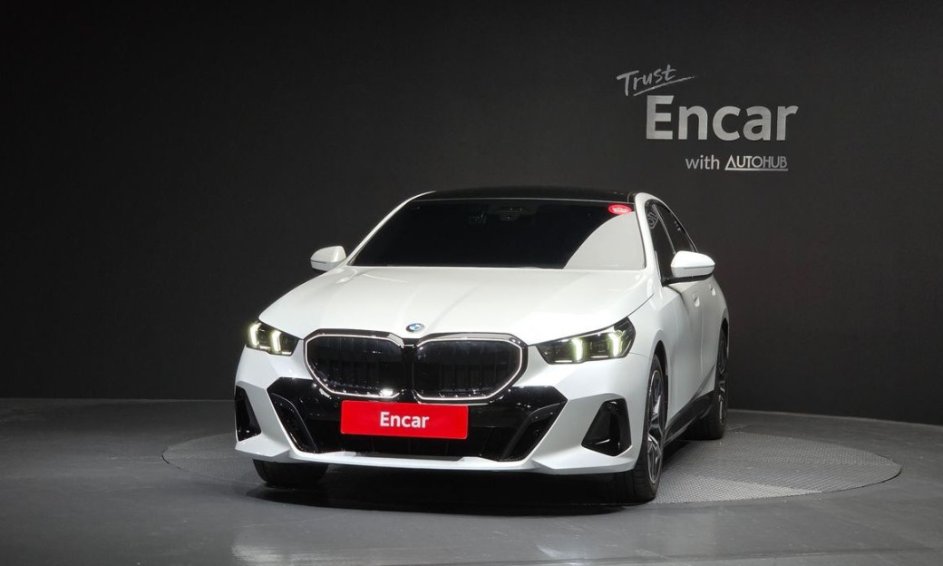 BMW 5-Series 520i Special Edition, 2026