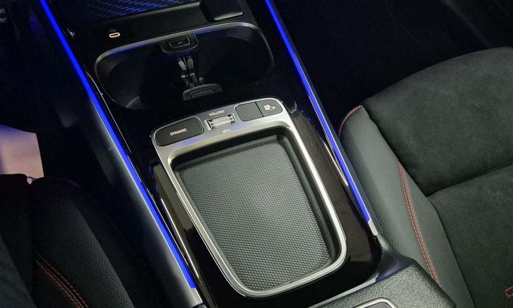 Mercedes-Benz GLB-Class AMG GLB35 4MATIC, 2025
