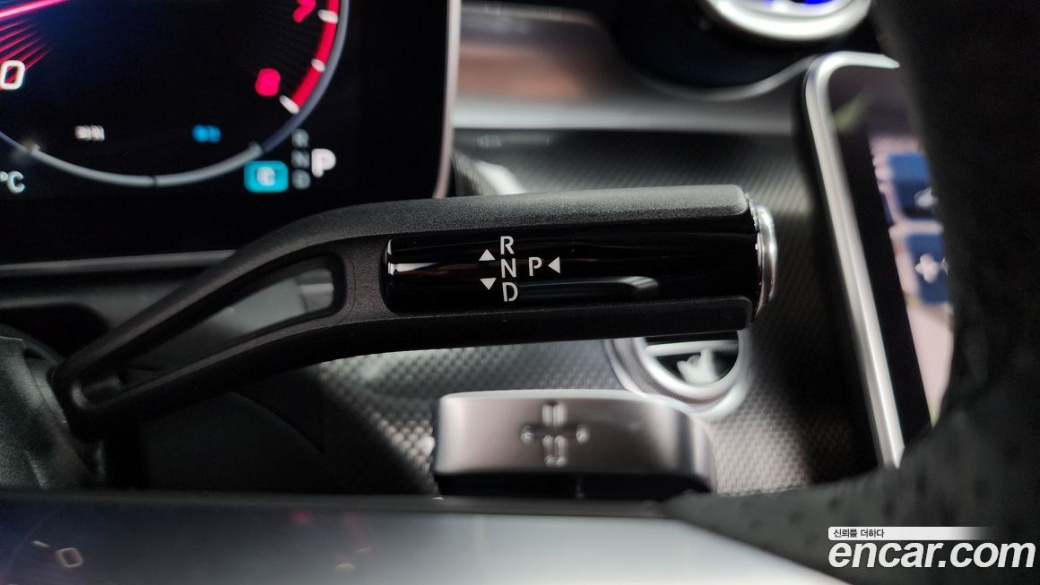 Mercedes-Benz C-Class C300 4MATIC AMG Line, 2023